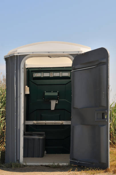 Best Portable bathroom rental  in Wheaton, IL